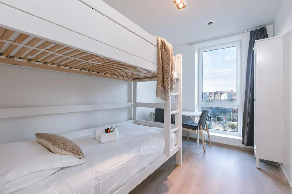 Beautiful New Family Home Wendigo At The Oesterput Bredene