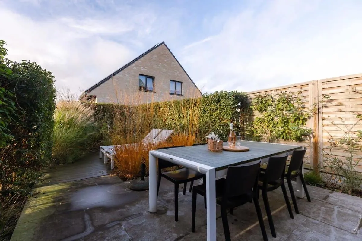 Holiday home Beautiful New Family Home Wendigo At The Oesterput Bredene